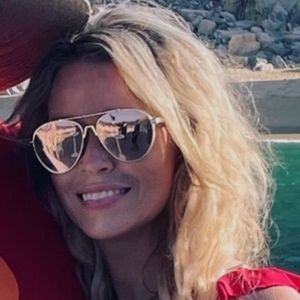 Meet your Posher, Carrie